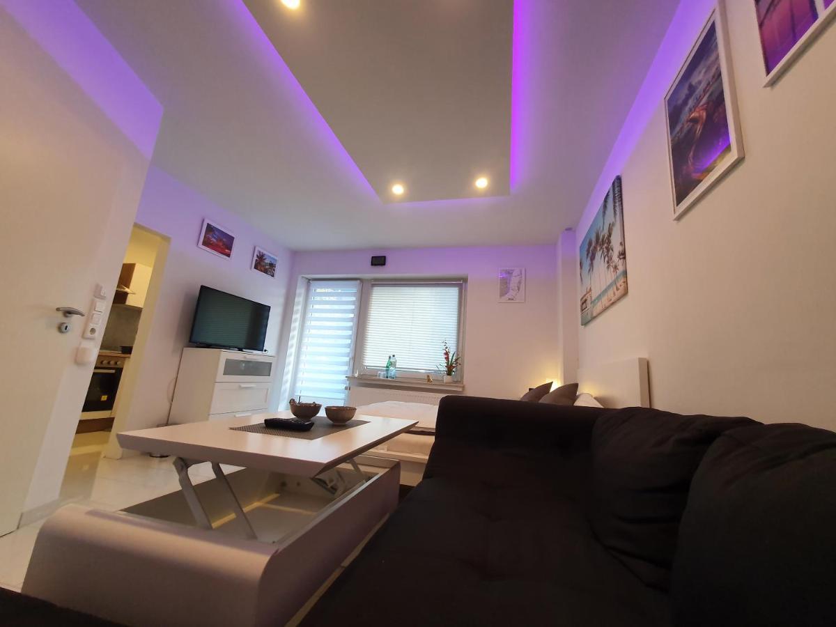 Miami Apartment Paderborn Esterno foto