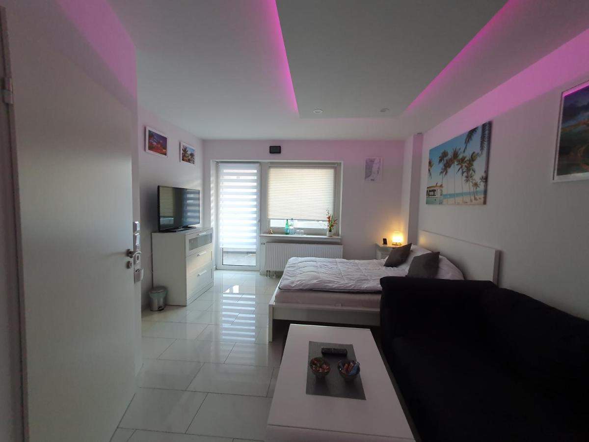 Miami Apartment Paderborn Esterno foto
