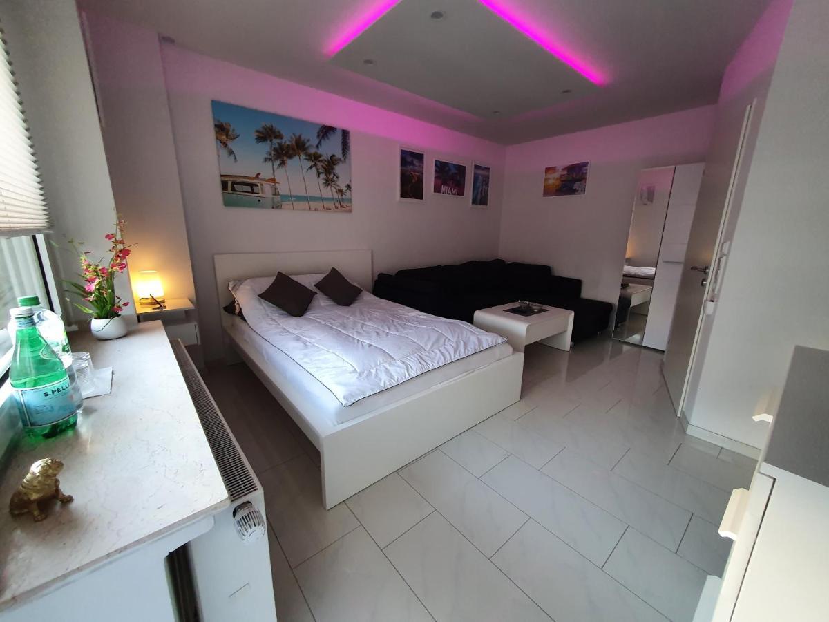 Miami Apartment Paderborn Esterno foto