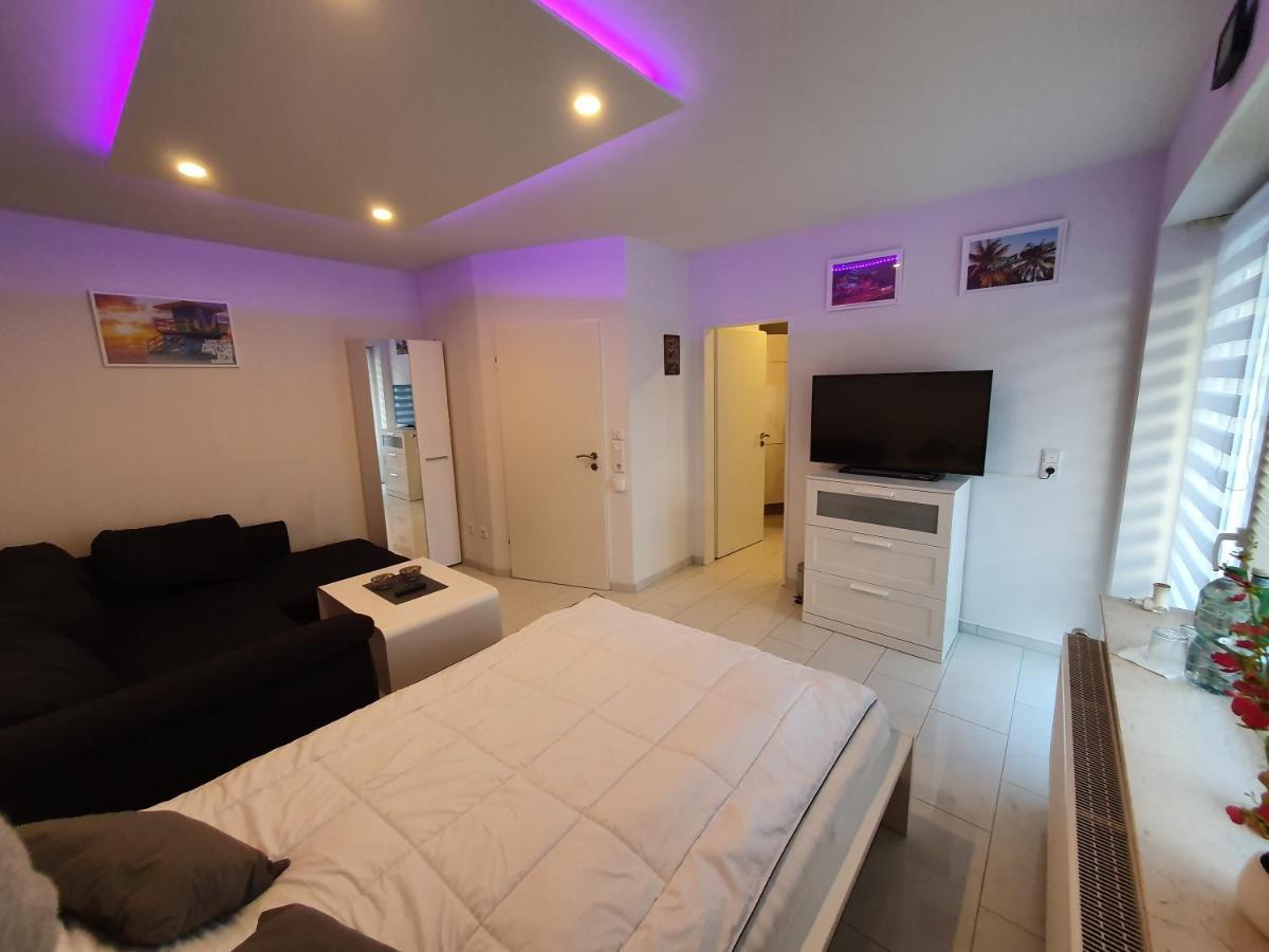 Miami Apartment Paderborn Esterno foto